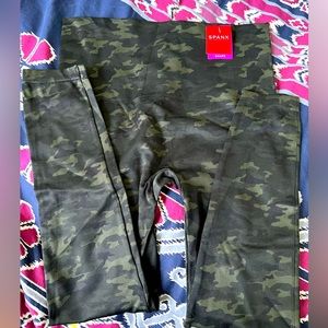 Spanx Shaping Leggings - Camo